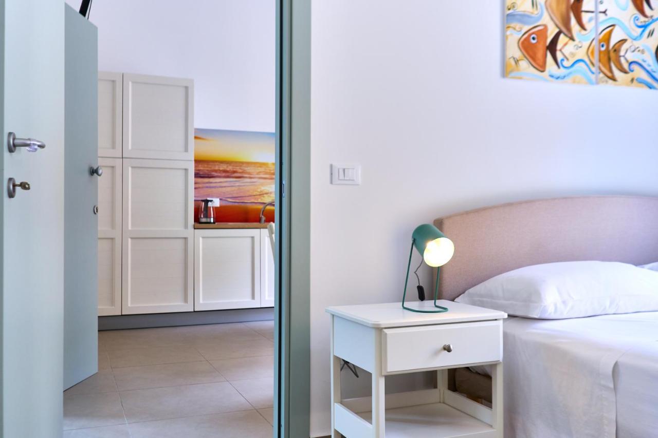Aparthotel Vento Di Mare Piraino Exterior foto